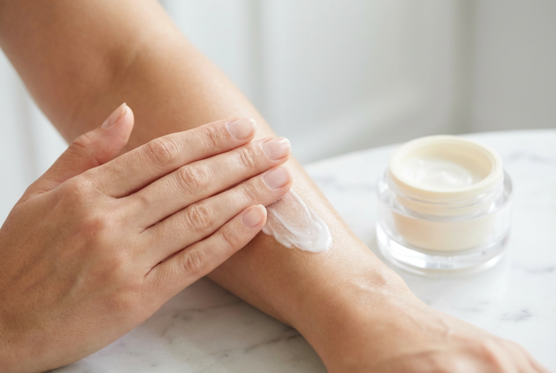 Hidratáló balzsam száraz bőrre: mi működik és hogyan kell használni